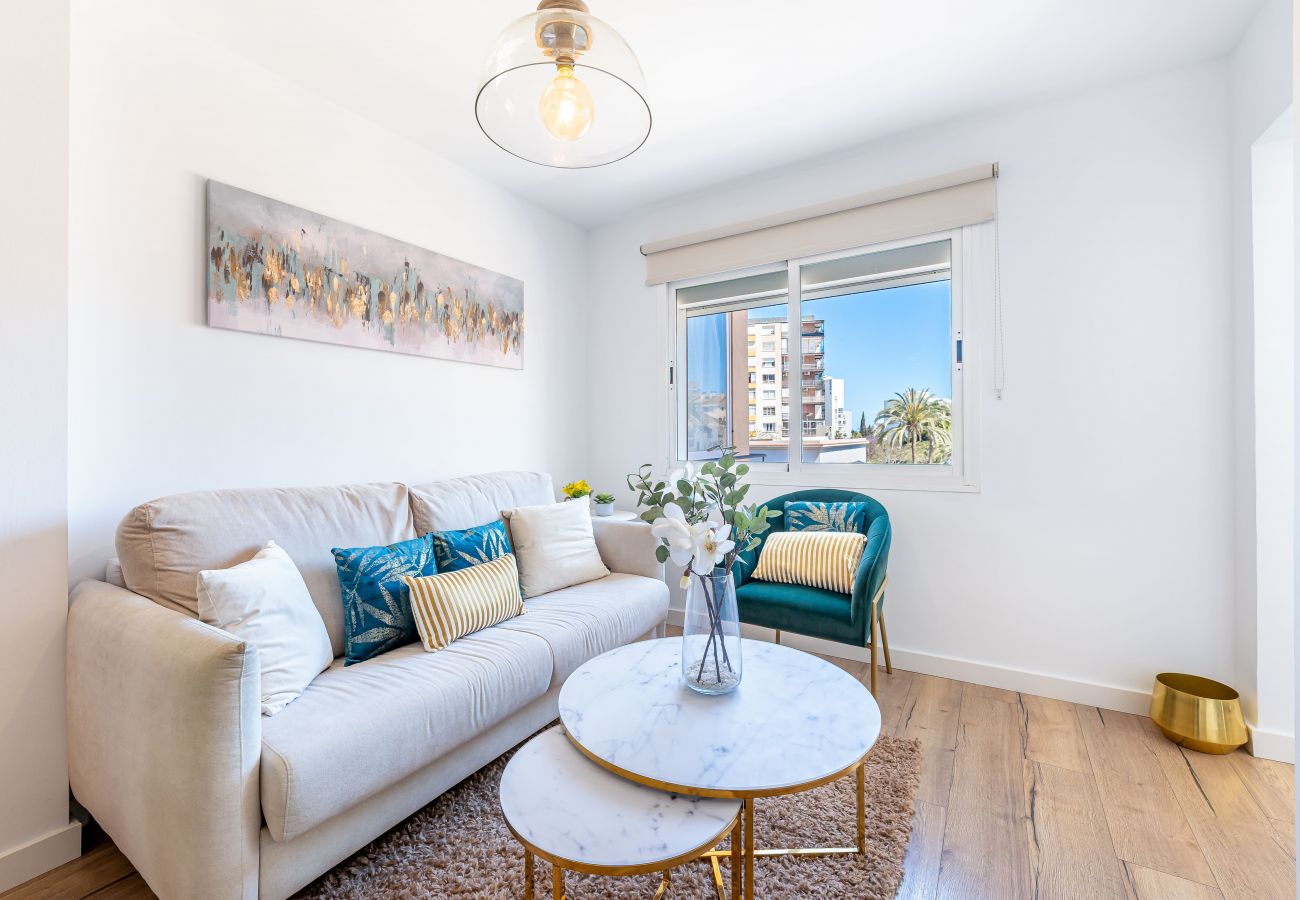 Apartamento en Benalmádena - Luxurious apartment in Arroyo with pool 