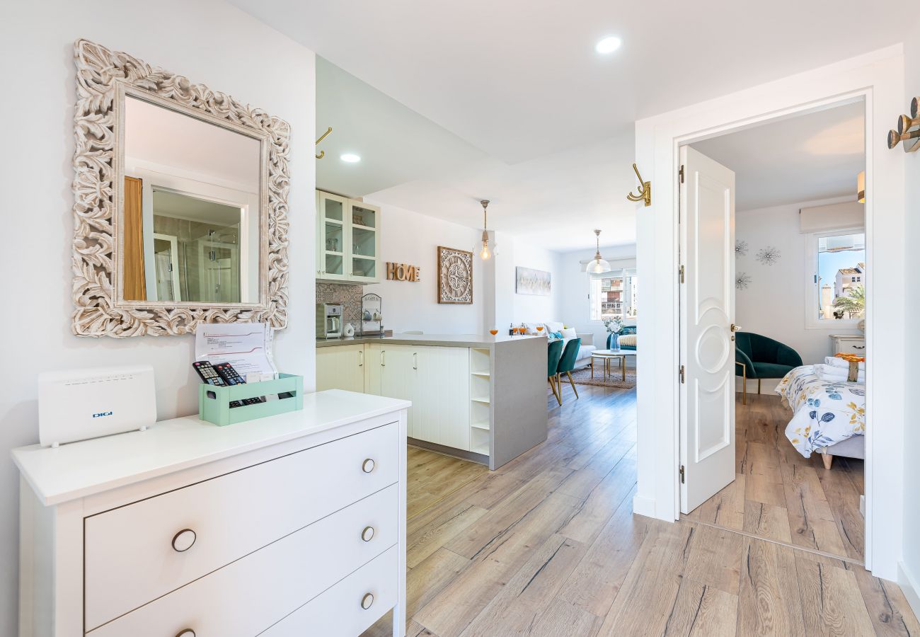 Apartamento en Benalmádena - Luxurious apartment in Arroyo with pool 