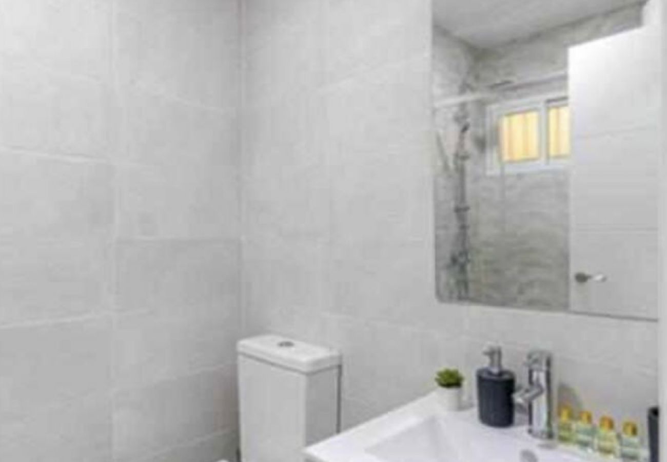 Estudio en Benalmádena - Moderno estudio en iris para 2 con piscinas. 