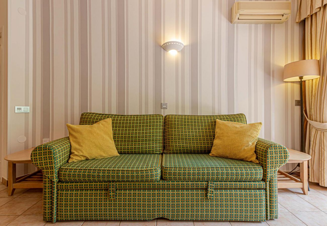 Apartamento en Benalmádena - JANET · Spacious apartment in Benalmadena