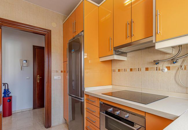 Apartamento en Torremolinos - LIDIA TORREMOLINOS · Elegante apartamento en Torre