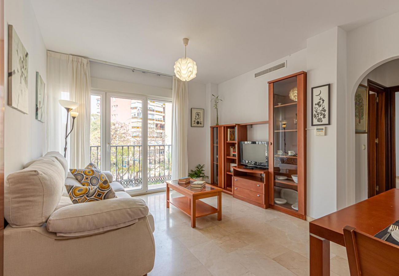 Apartamento en Torremolinos - LIDIA TORREMOLINOS · Elegante apartamento en Torre