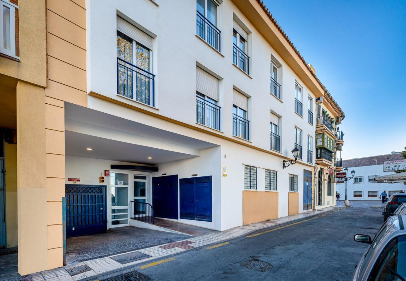 Apartamento en Torremolinos - PABLO T-Piso con terraza y vistas en la Nogalera