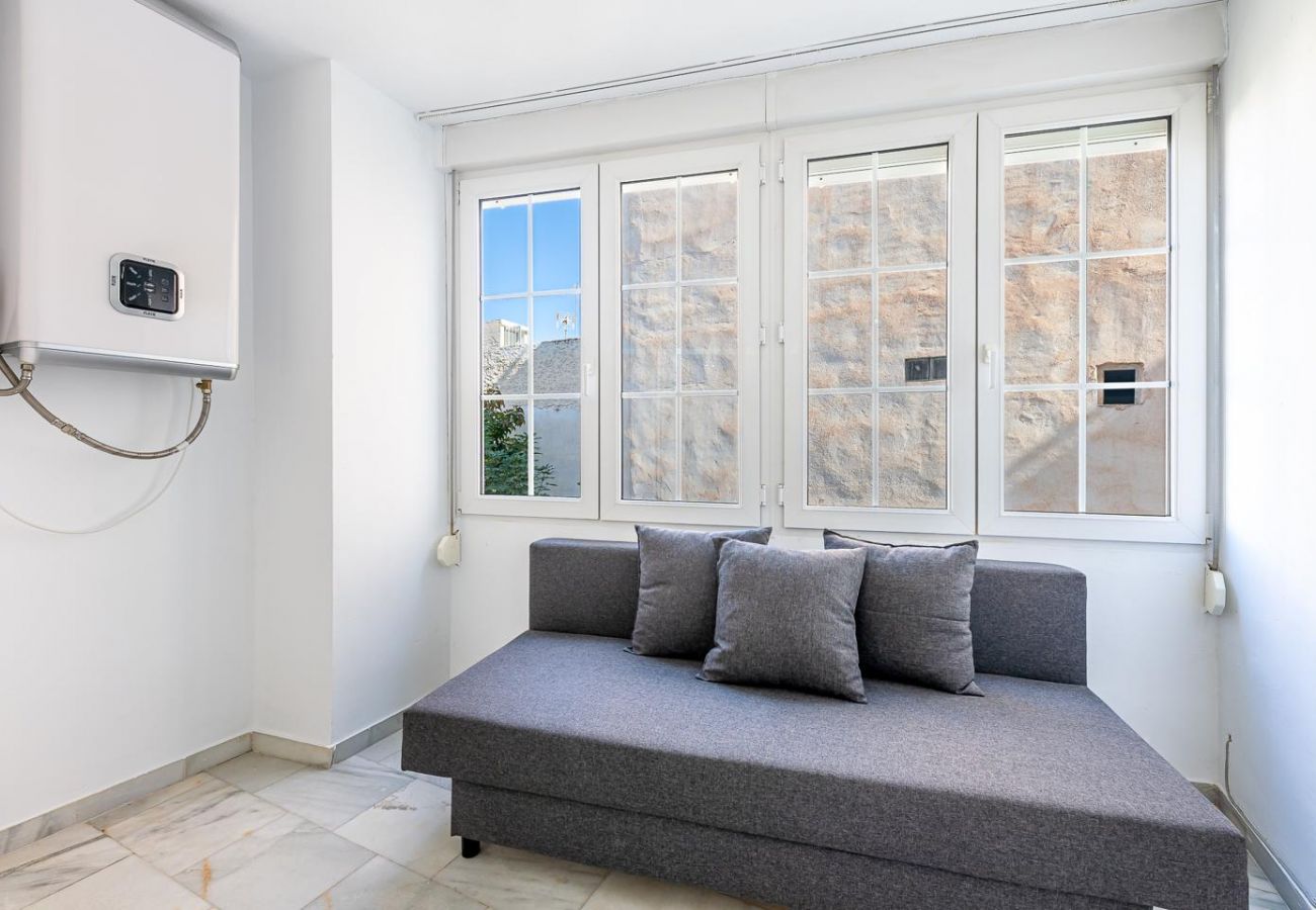 Apartamento en Torremolinos - PEPE 2 - Piso en la Carihuela con piscina