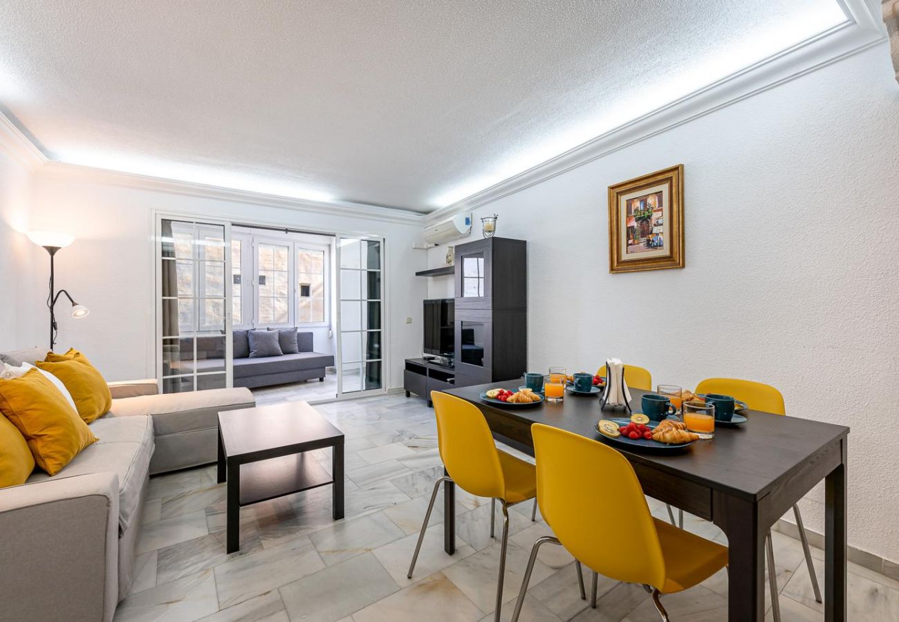 Apartamento en Torremolinos - PEPE 2 - Piso en la Carihuela con piscina