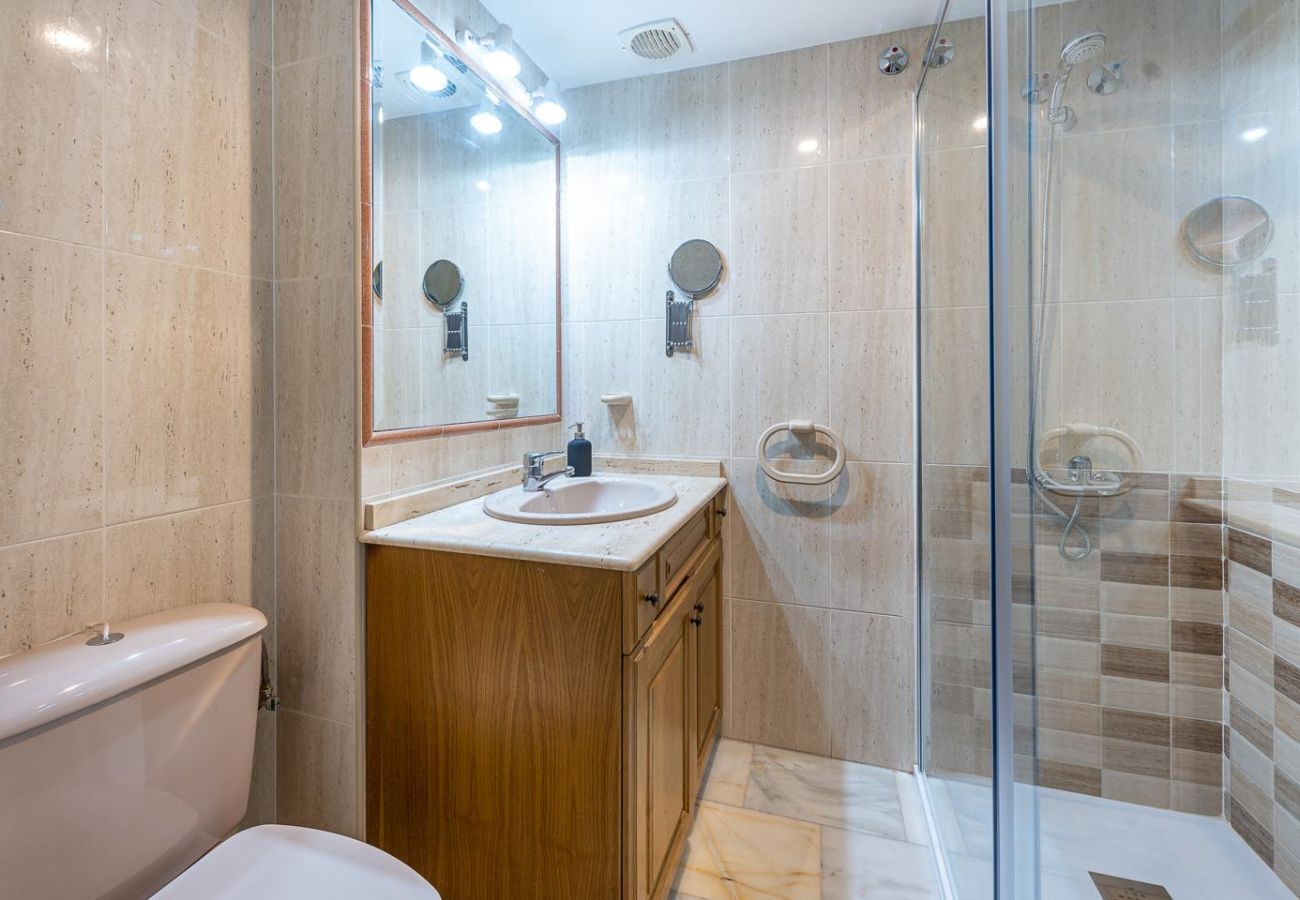 Apartamento en Torremolinos - PEPE 2 - Piso en la Carihuela con piscina