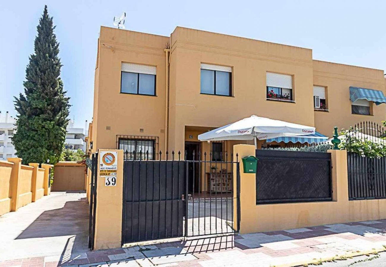 Apartamento en Torremolinos - ADRIAN · Adosado en la Carihuela