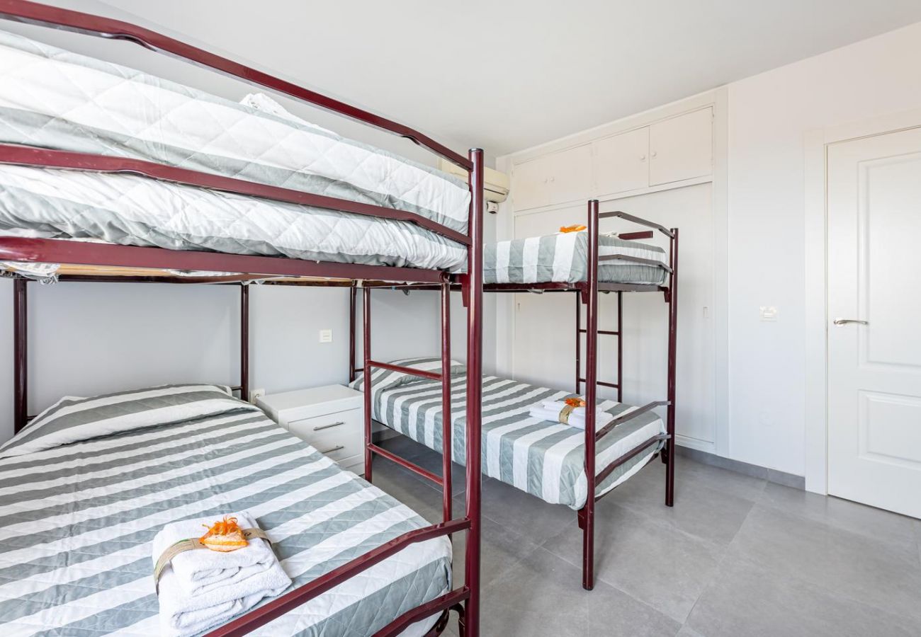 Apartamento en Benalmádena - Rogelio · Villa con piscina privada y barbacoa