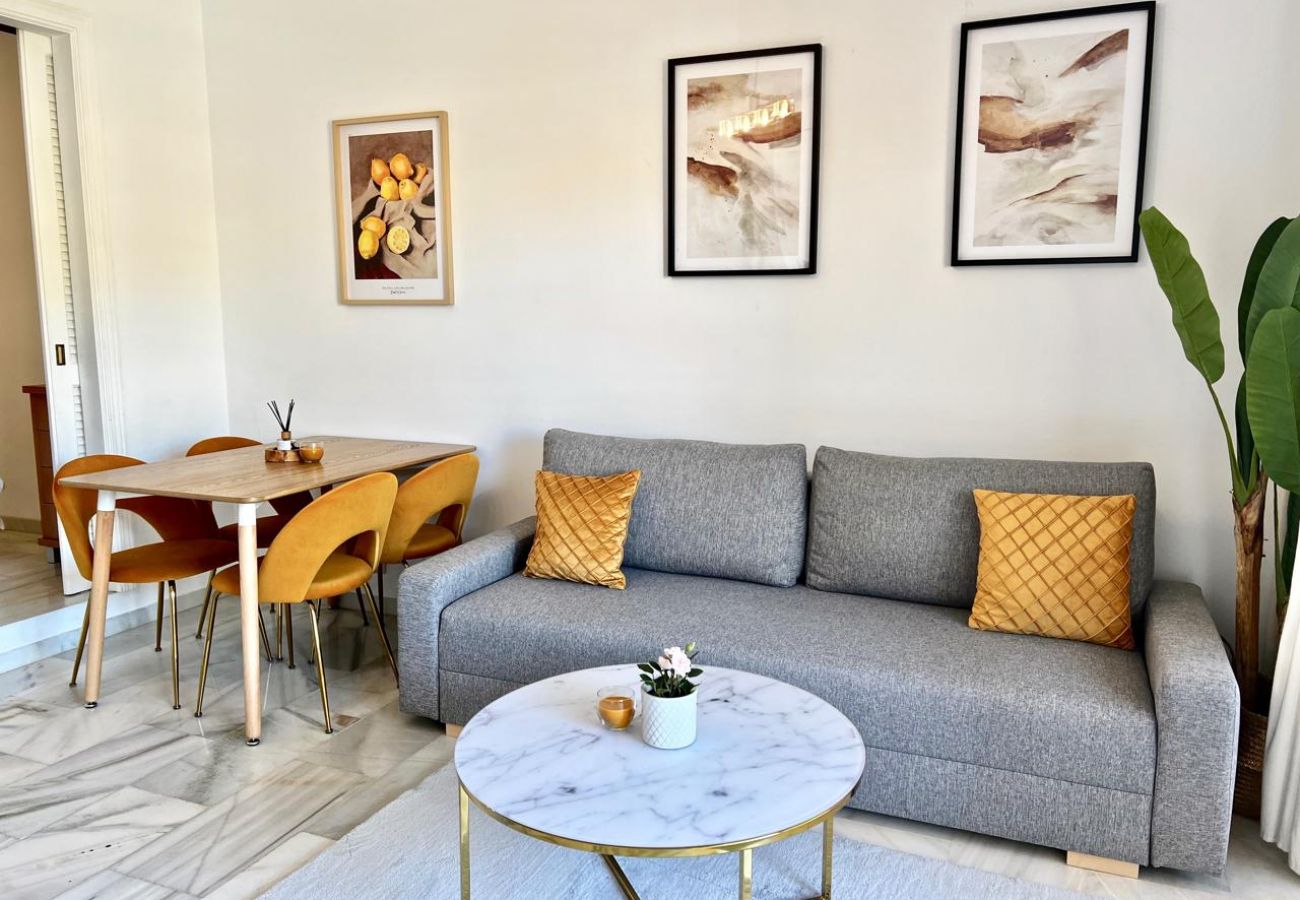 Apartamento en Benalmádena - ANDRES · Apartamento en Hotel Sunset Beach frente
