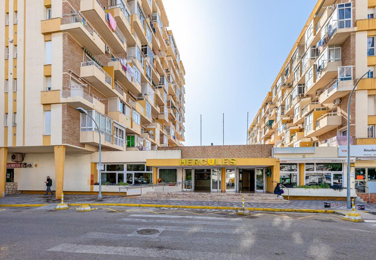 Apartamento en Benalmádena - IRENE- Comodo apartamento en Hercules