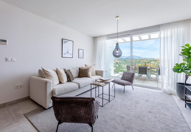 Apartamento en La Cala de Mijas - LAURA- Moderno piso con vistas al golf y mar