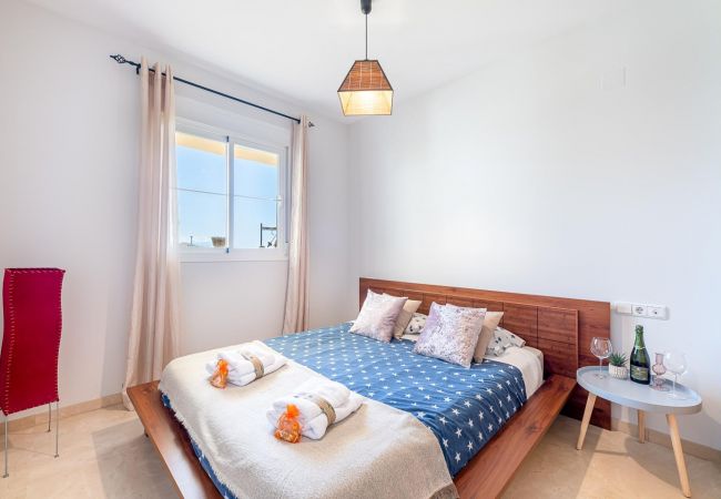 Apartamento en Benalmádena - JOSEF- Piso en arenal con vista al golf y mar