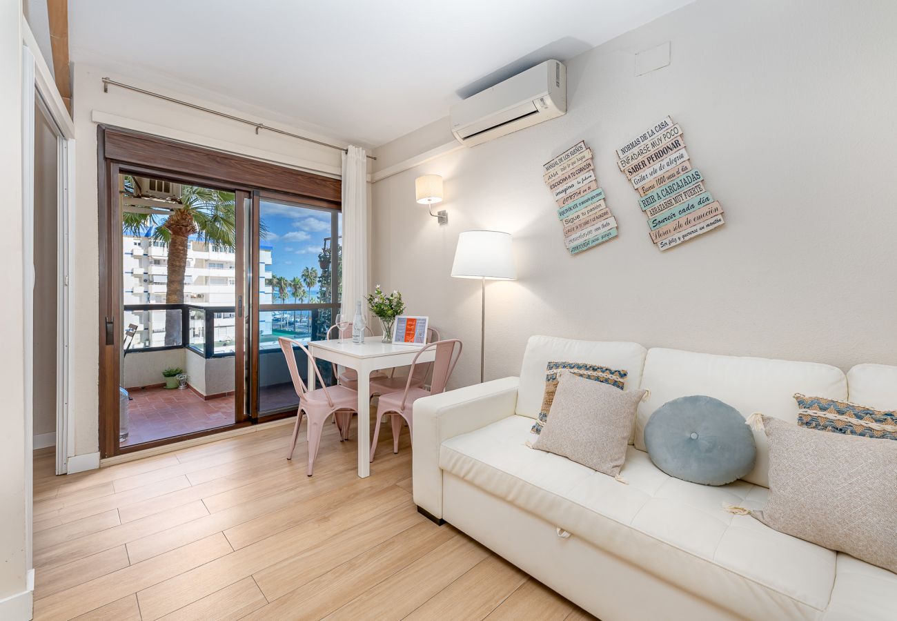 Estudio en Benalmádena - Casilda- reformado estudio en aloha con vistas