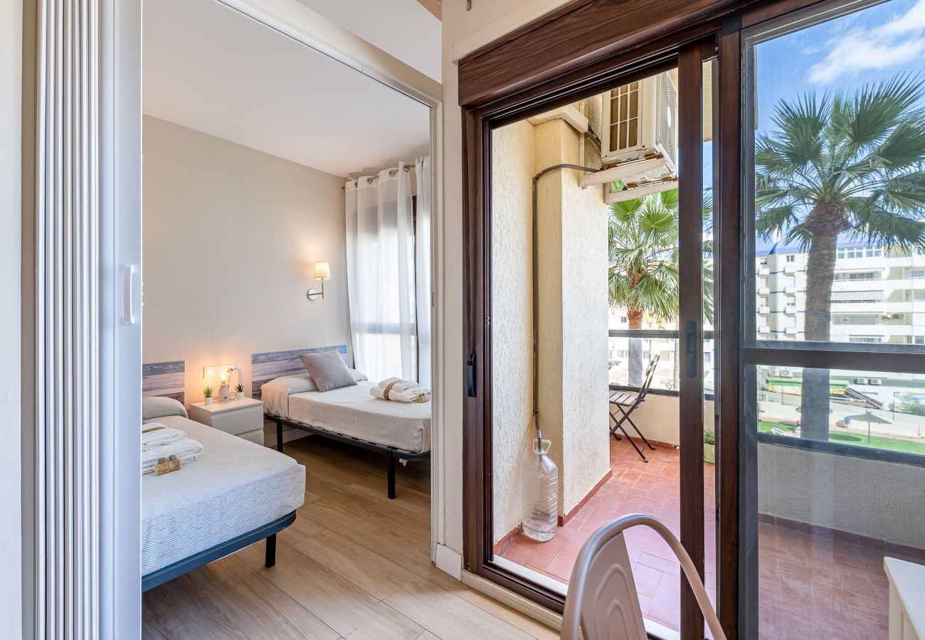 Estudio en Benalmádena - Casilda- reformado estudio en aloha con vistas