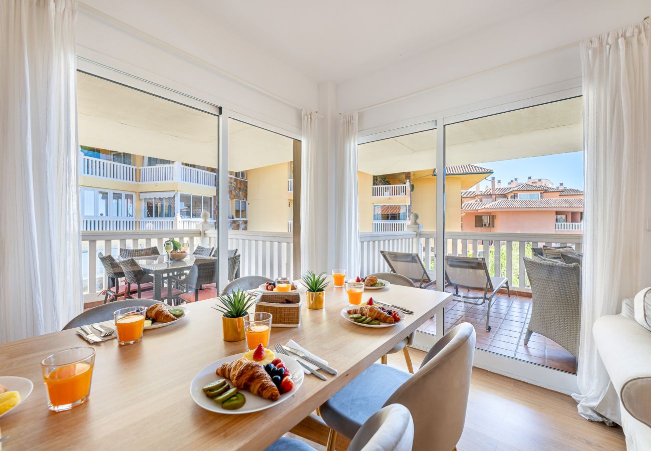 Apartamento en Fuengirola - JOSE HIGUERON- Comodo apartamento con terraza