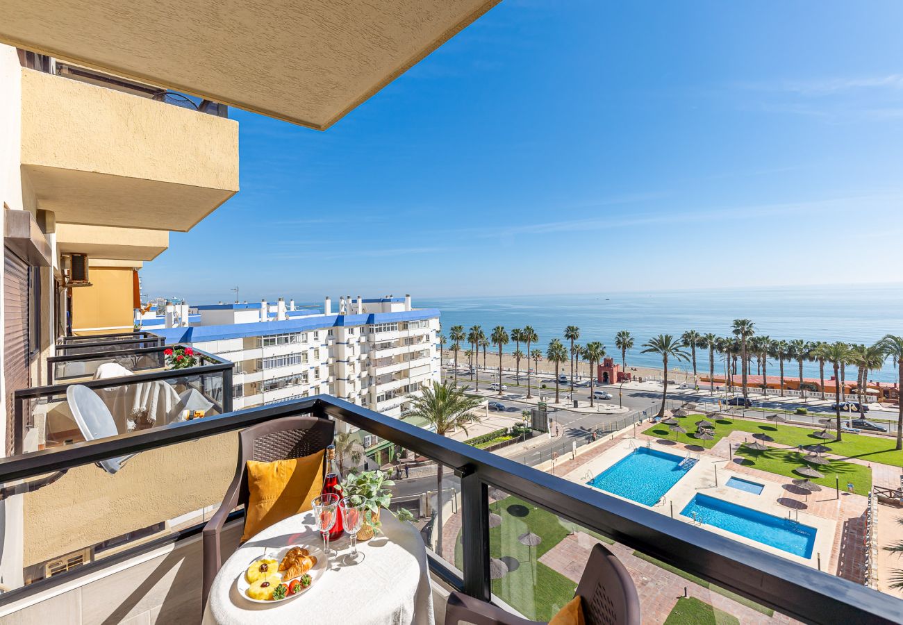 Estudio en Benalmádena - MANUEL ALOHA - renovado estudio