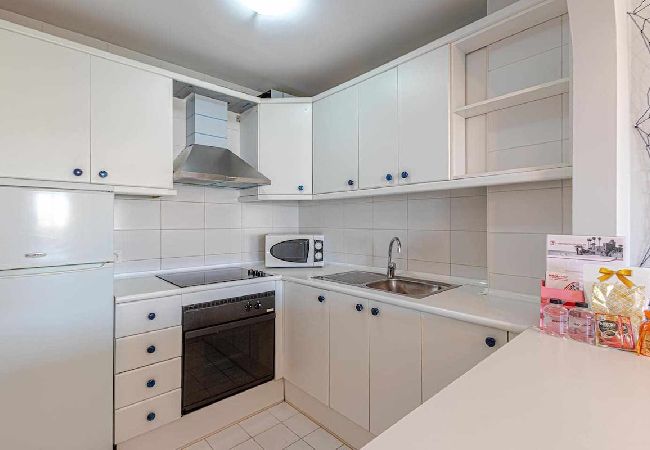 Apartamento en Benalmádena - Luminoso piso para 4 en Arroyo de la miel 