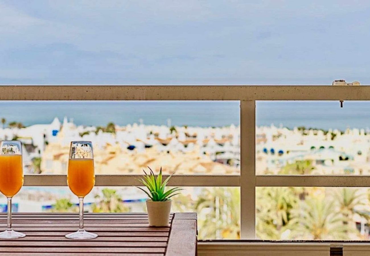 Apartamento en Benalmádena - Apartamento en Puerto Marina 