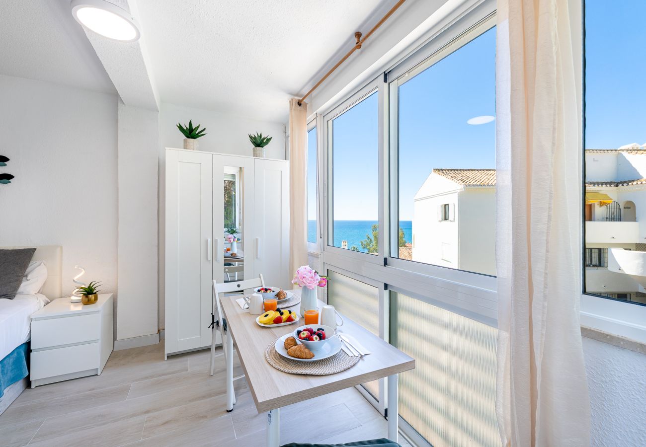 Estudio en Benalmádena - Estudio Benalmádena cerca de la Playa y Puerto Marina 