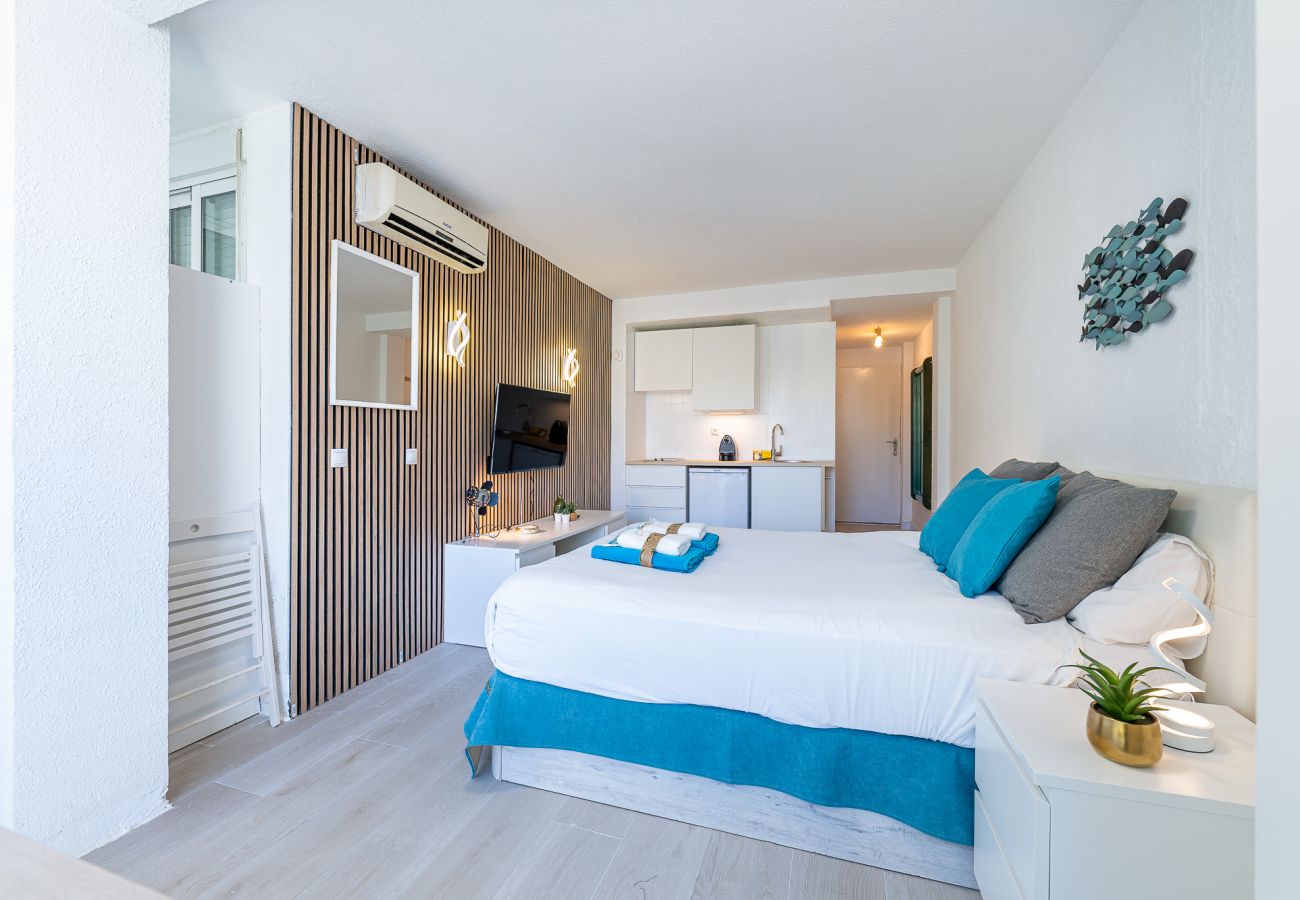 Estudio en Benalmádena - Estudio Benalmádena cerca de la Playa y Puerto Marina 