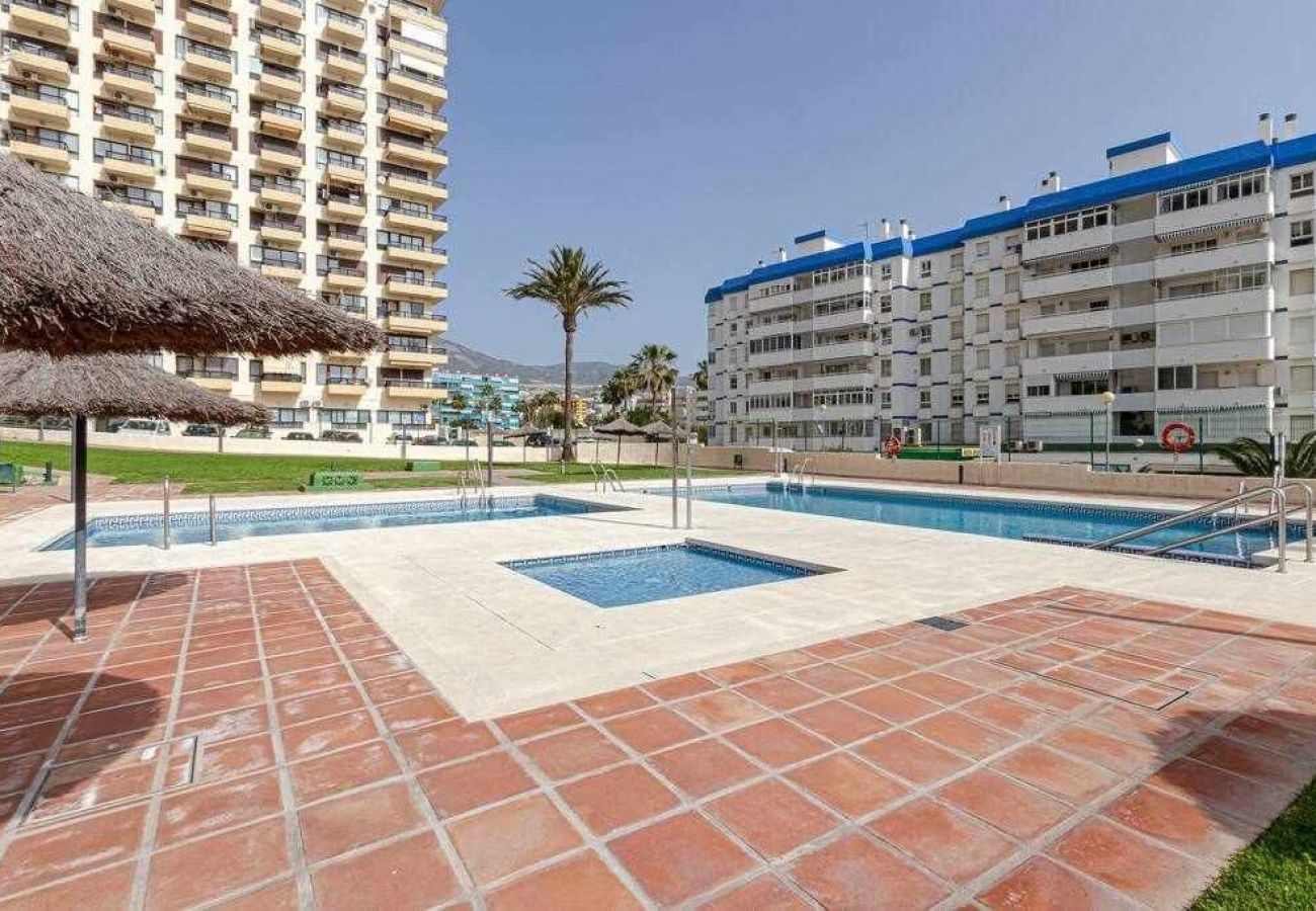 Apartamento en Benalmádena - Apartamento en Aloha Playa frente al mar. 