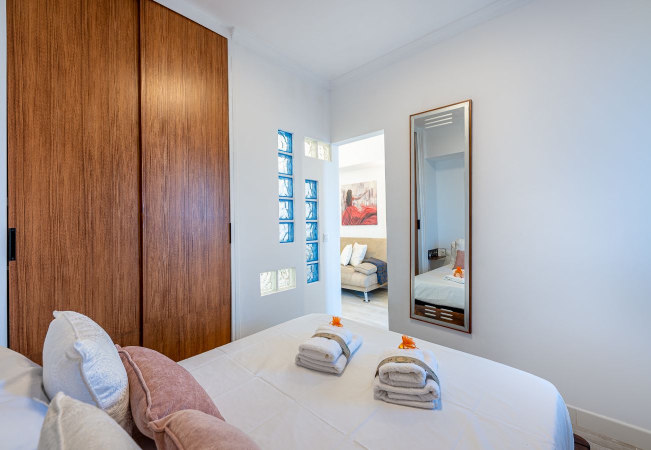 Apartamento en Benalmádena - Apartamento en Aloha Playa frente al mar. 