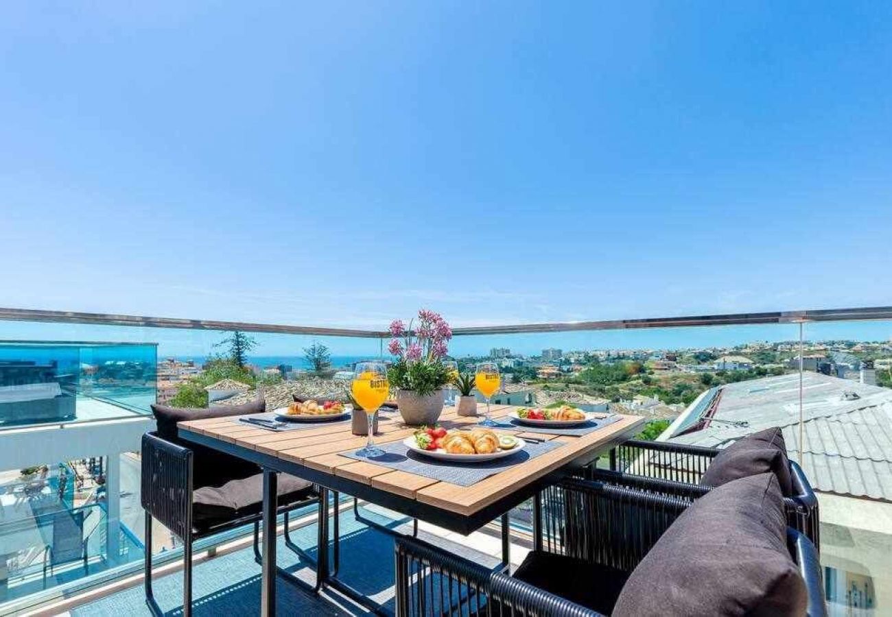 Apartamento en Benalmádena - Lujoso piso de 2 habitaciones en Benalmadena