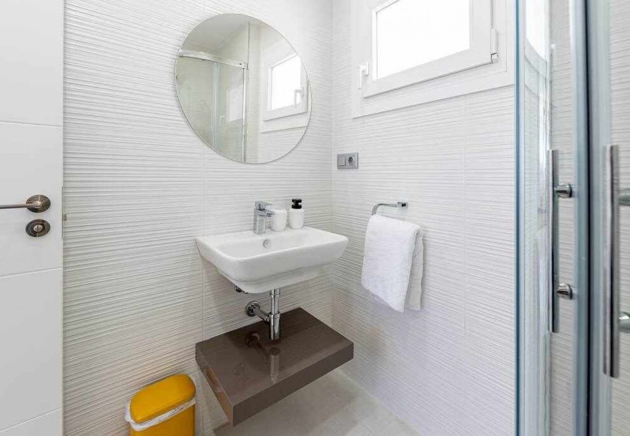 Apartamento en Benalmádena - Lujoso piso de 2 habitaciones en Benalmadena