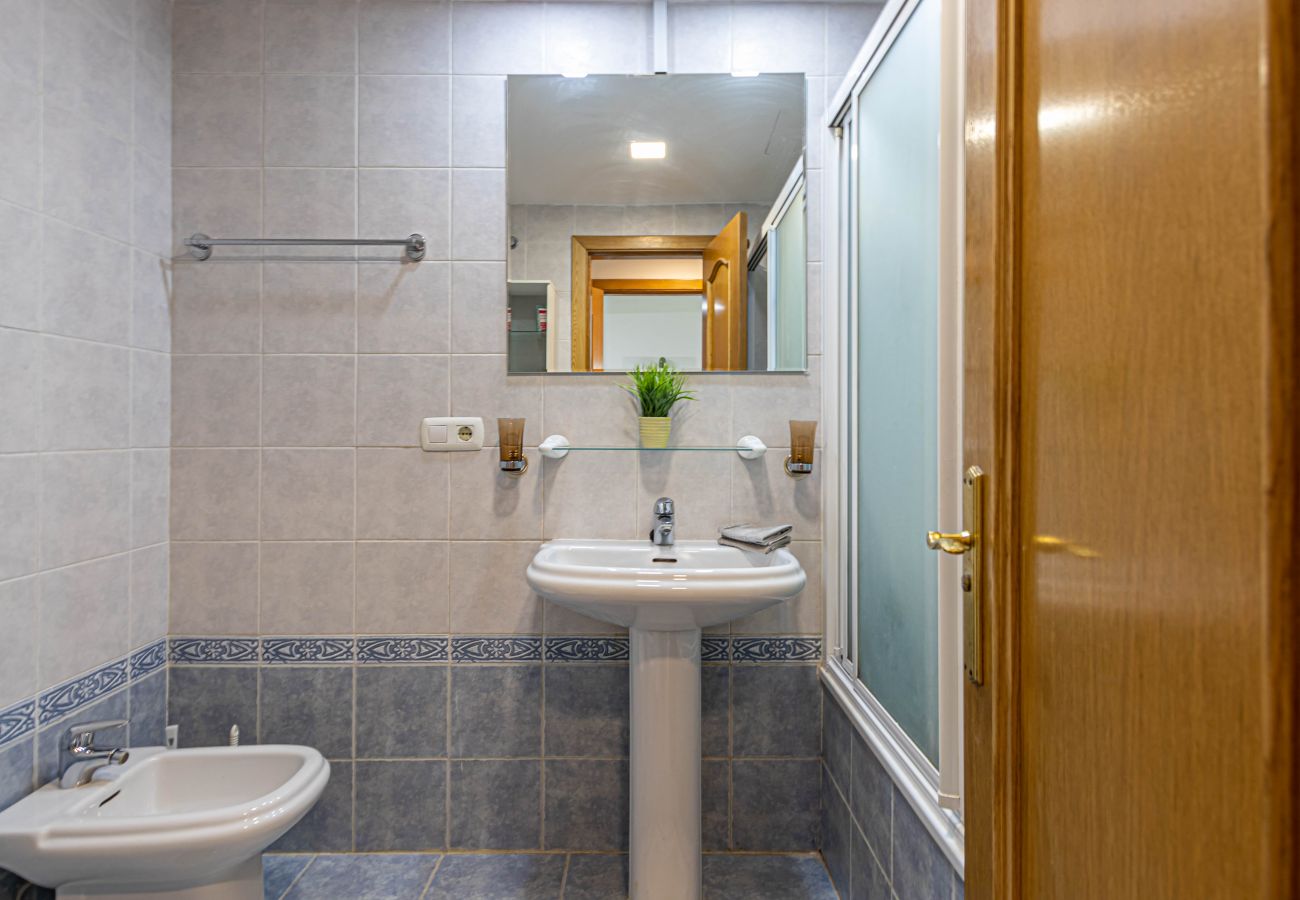 Apartamento en Torremolinos - Duplex para 7  Carihuela 1 min playa + parking 