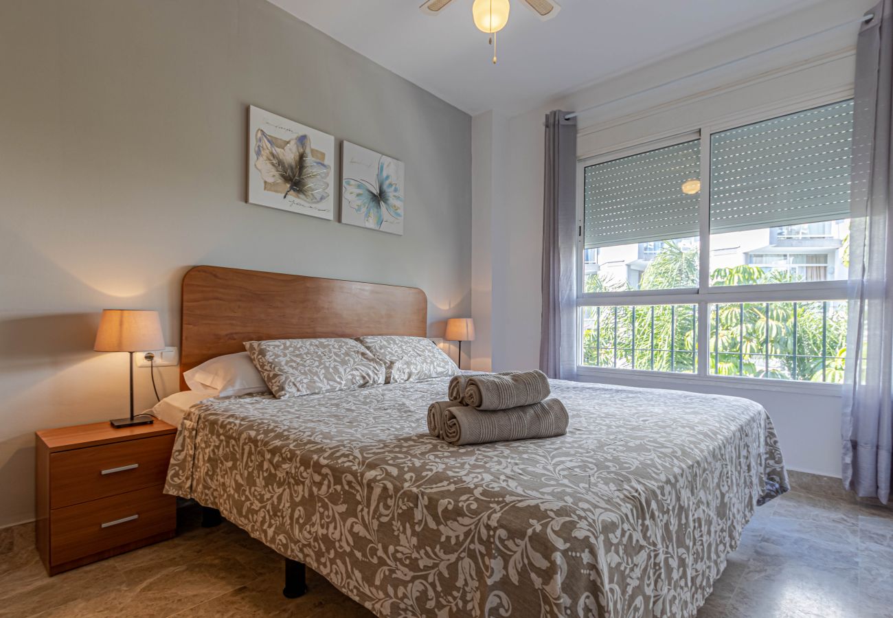 Apartamento en Torremolinos - Duplex para 7  Carihuela 1 min playa + parking 