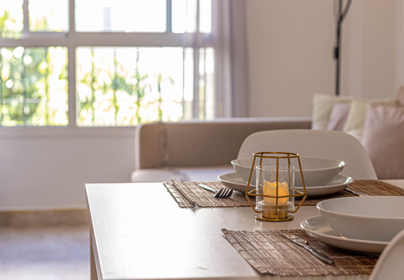 Apartamento en Torremolinos - Duplex para 7  Carihuela 1 min playa + parking 