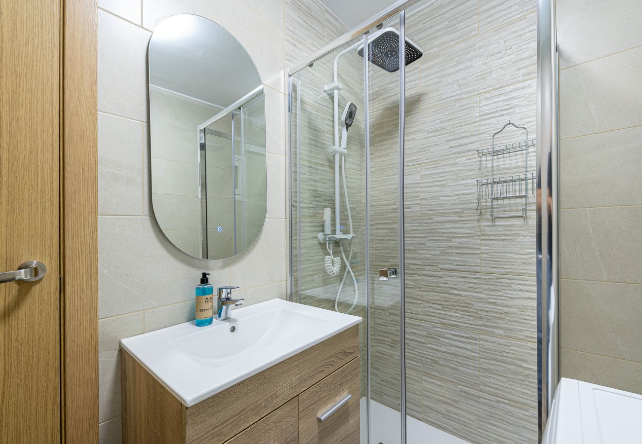 Estudio en Benalmádena -  Moderno, céntrico y espacioso estudio en Benalmádena 