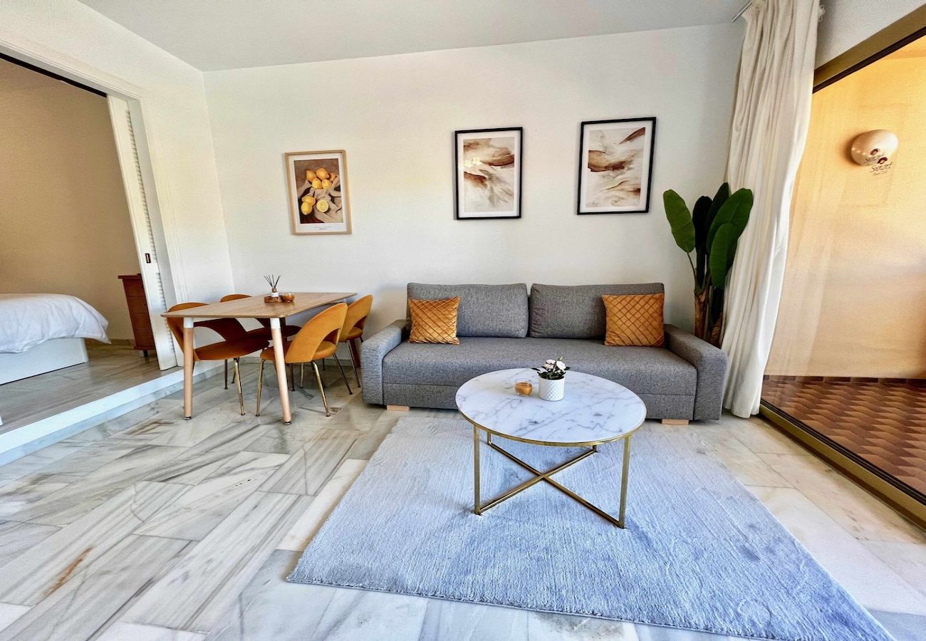 Apartamento en Benalmádena - Apartamento en Hotel Sunset Beach frente al mar. 