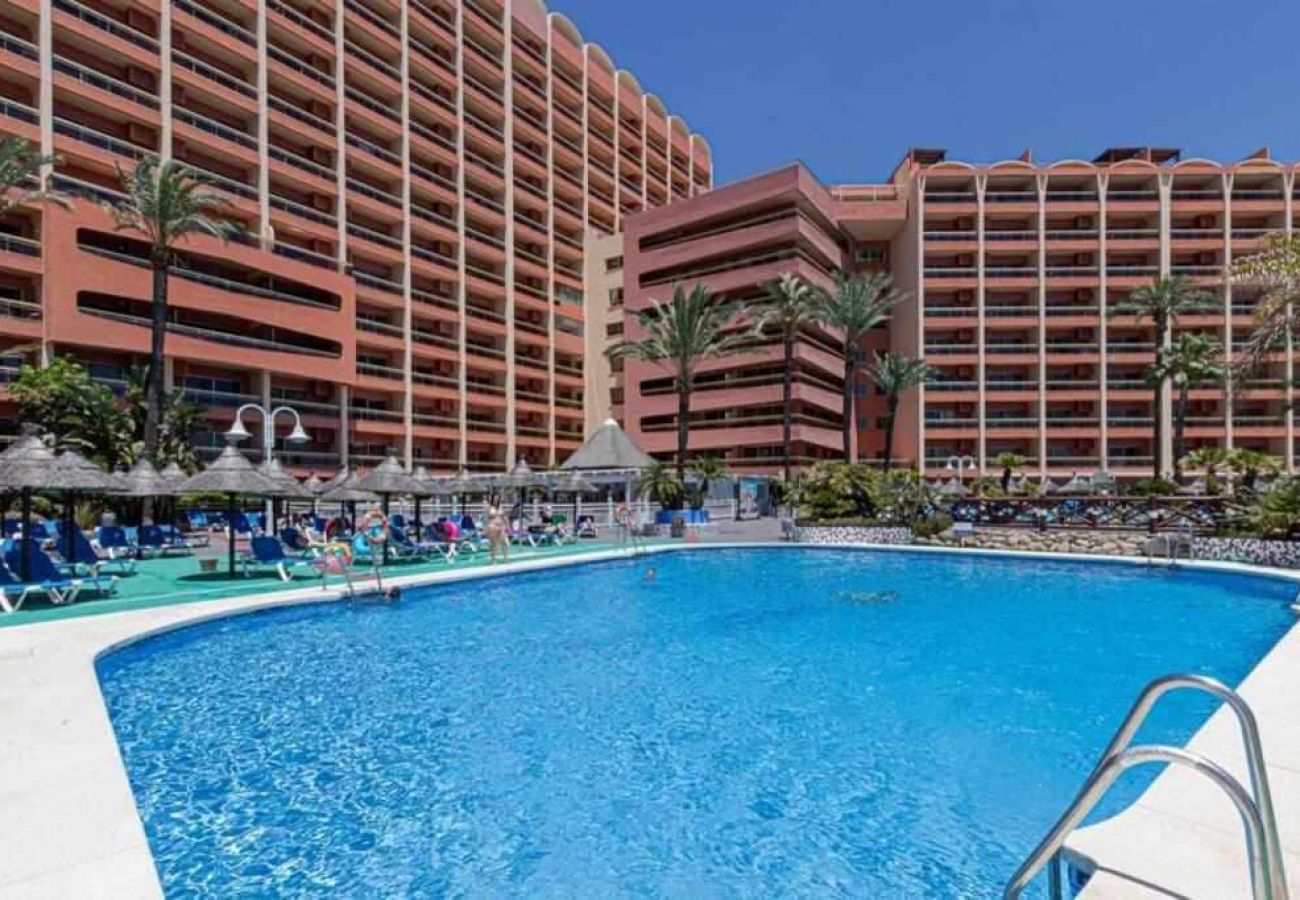 Apartamento en Benalmádena - Apartamento en Hotel Sunset Beach frente al mar. 