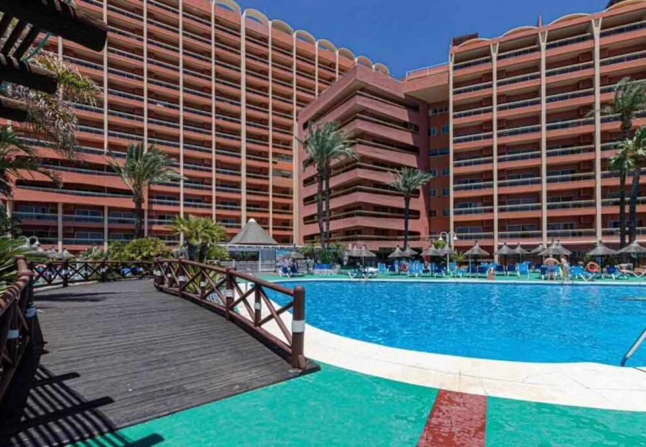 Apartamento en Benalmádena - Apartamento en Hotel Sunset Beach frente al mar. 