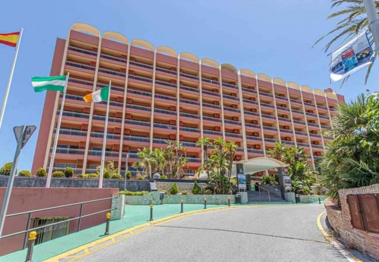 Apartamento en Benalmádena - Apartamento en Hotel Sunset Beach frente al mar. 