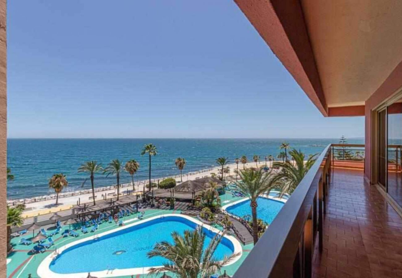 Apartamento en Benalmádena - Apartamento en Hotel Sunset Beach frente al mar. 