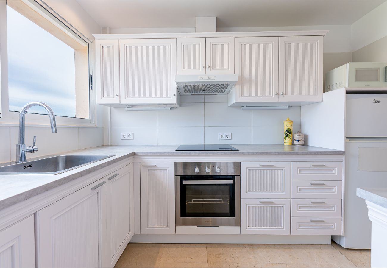 Apartamento en Benalmádena - APARTAMENTO PARA 6 CON VISTAS AL MAR Y PISCINA