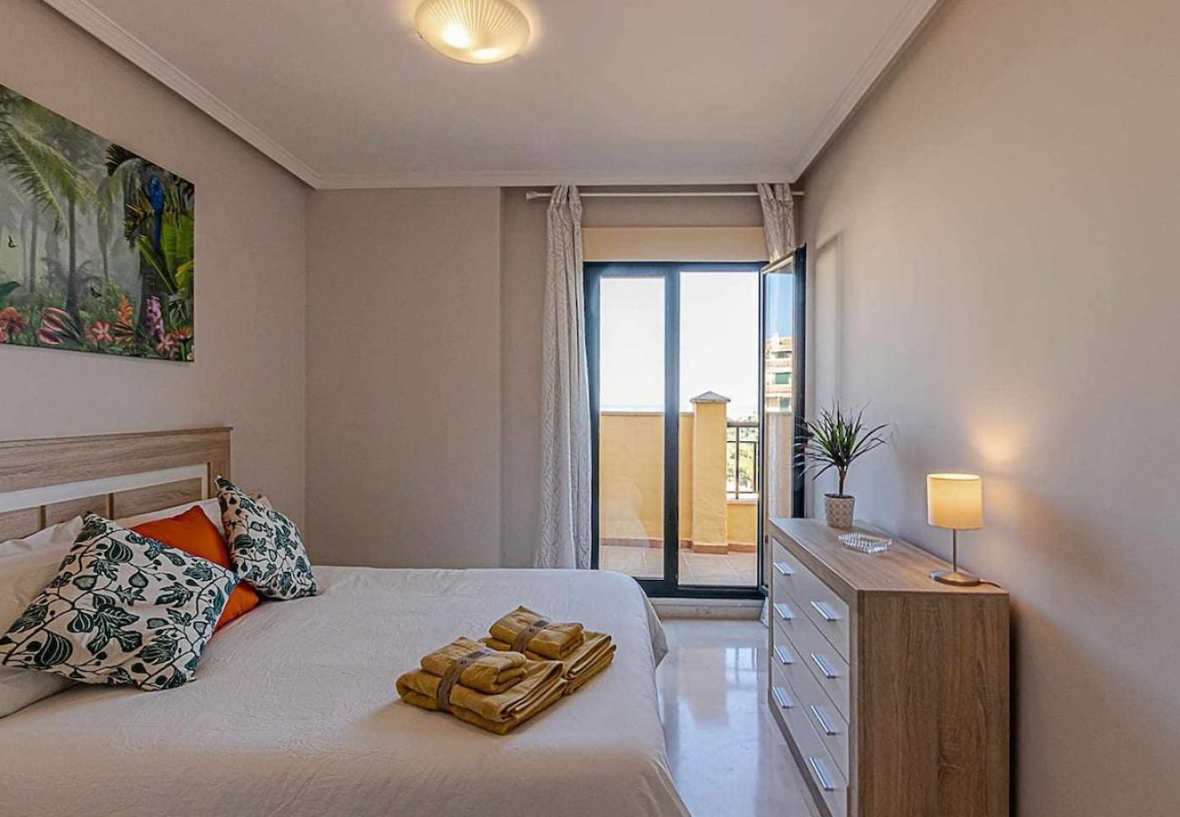 Apartamento en Benalmádena - Moderno piso para 5 con hermosas vistas 