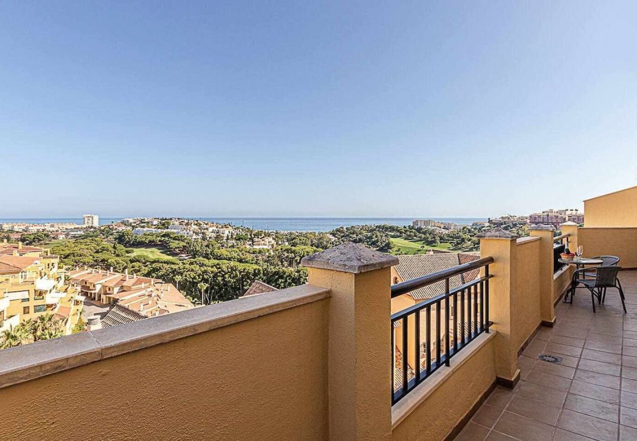 Apartamento en Benalmádena - Moderno piso para 5 con hermosas vistas 