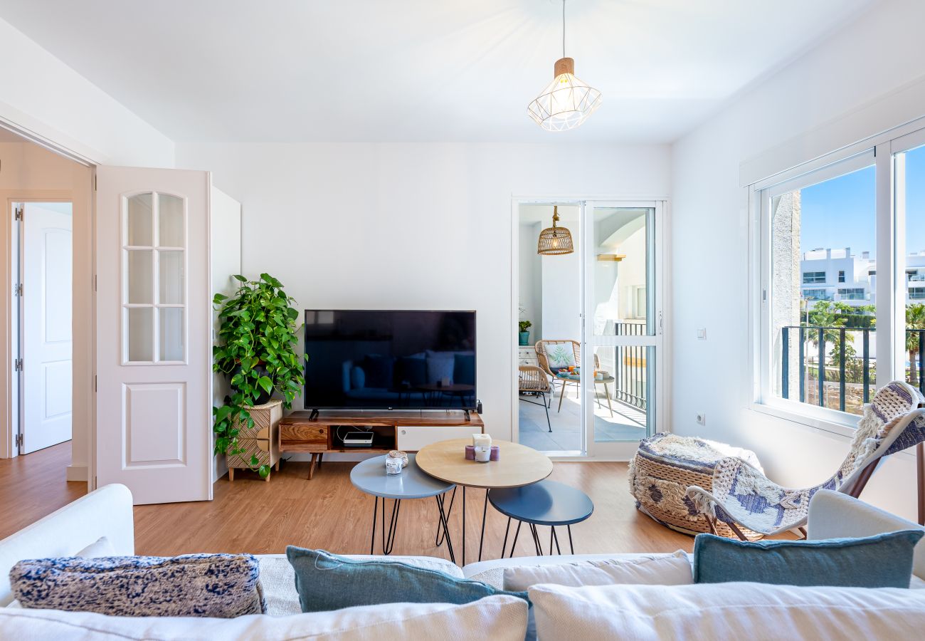 Apartamento en Benalmádena - Moderno piso para 4 cerca de la playa 