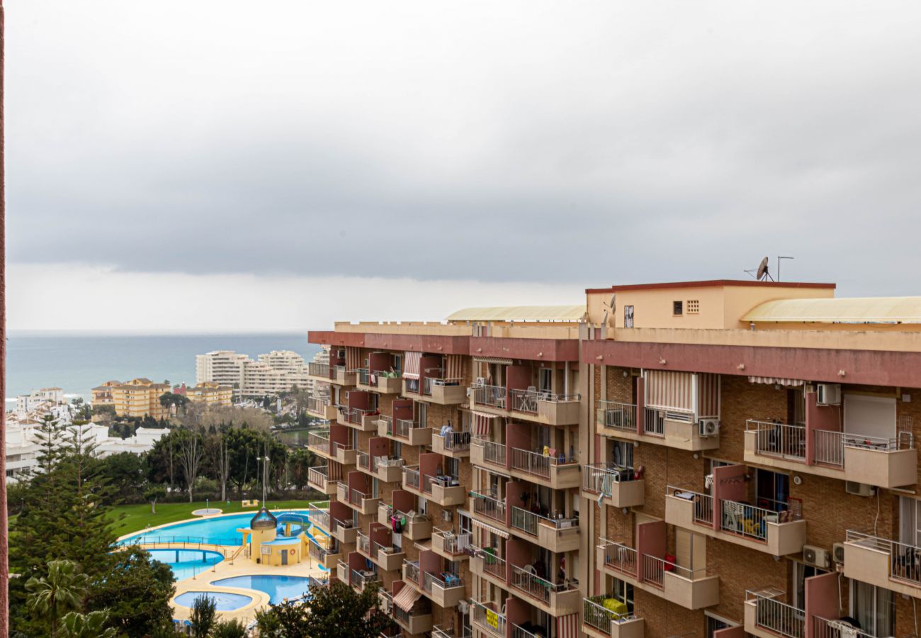 Apartamento en Benalmádena - Apartamento en Minerva con terraza y piscinas 