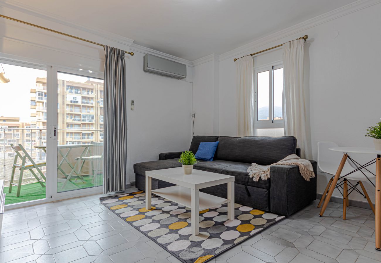 Apartamento en Benalmádena - Apartamento en Minerva con terraza y piscinas 