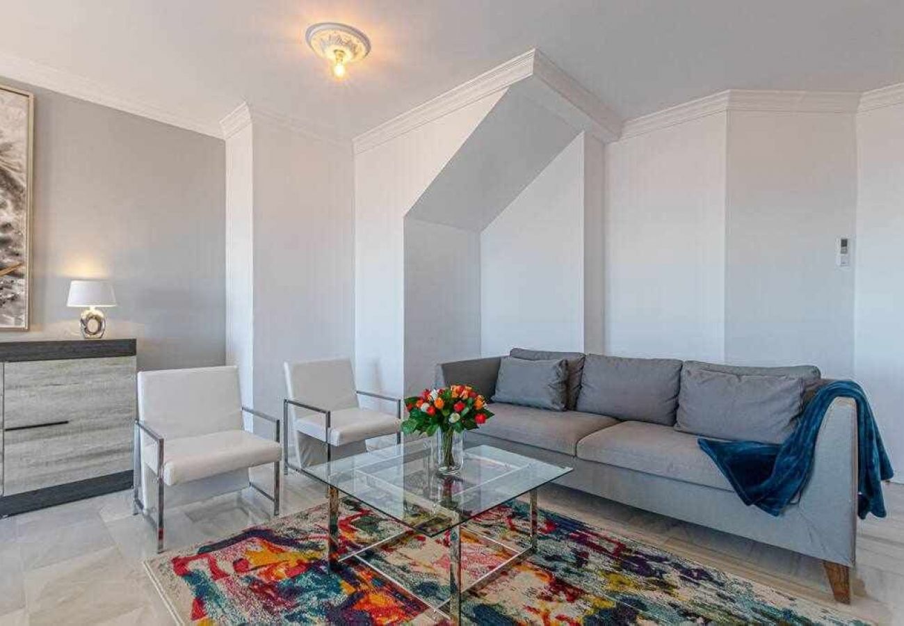 Apartamento en Benalmádena - Lujoso Atico duplex en el centro de Benalmadena. 