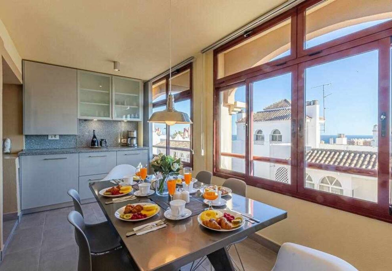 Apartamento en Benalmádena - Lujoso Atico duplex en el centro de Benalmadena. 