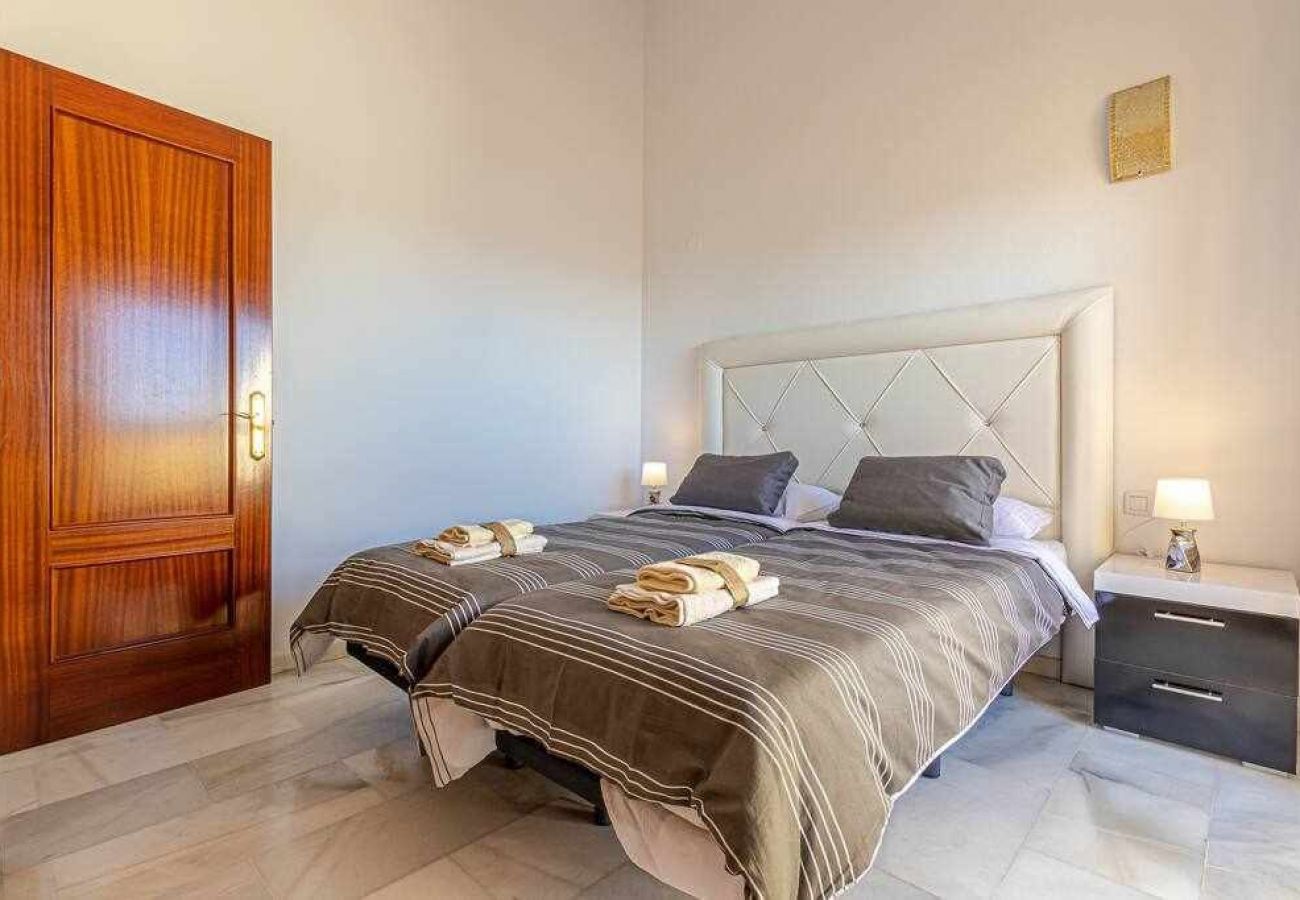 Apartamento en Benalmádena - Lujoso Atico duplex en el centro de Benalmadena. 