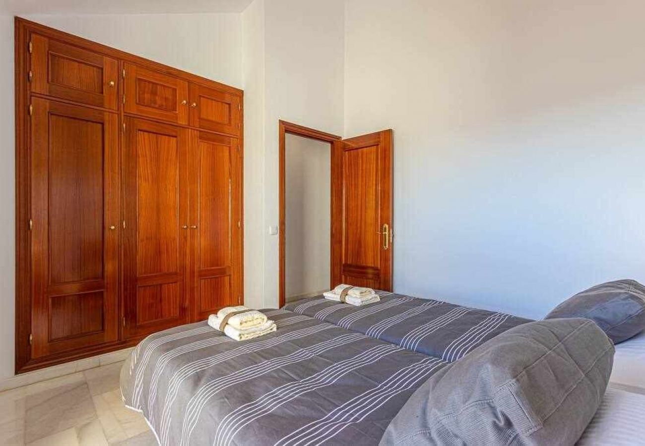 Apartamento en Benalmádena - Lujoso Atico duplex en el centro de Benalmadena. 
