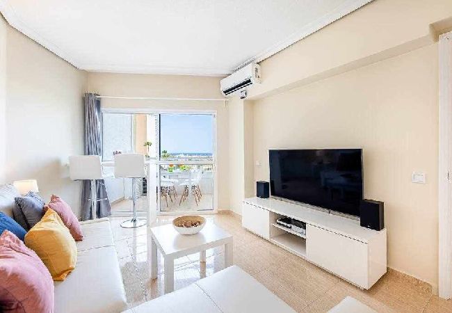 Apartamento en Benalmádena - Apartamento frente al mar y puerto Marina 