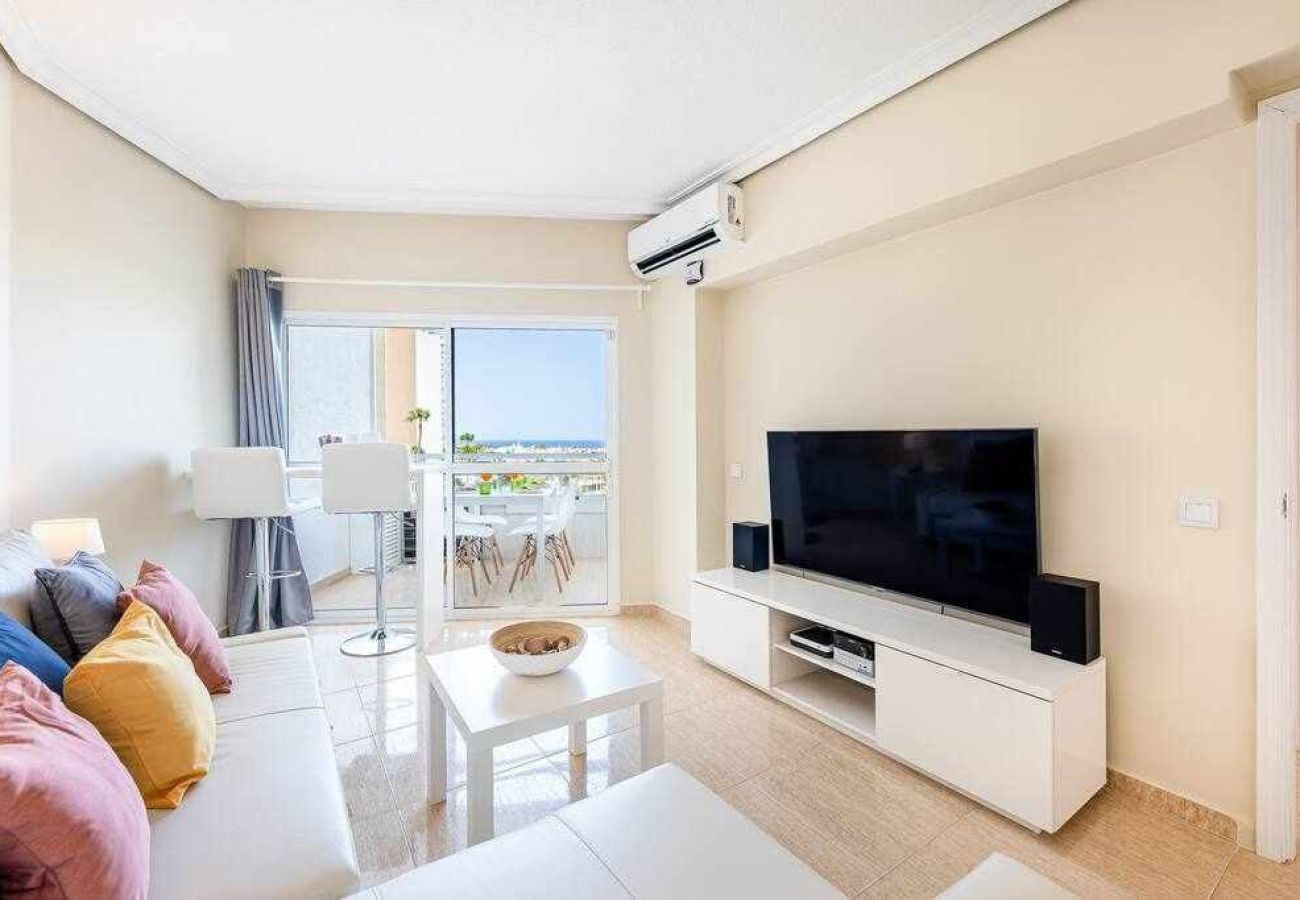 Apartamento en Benalmádena - Apartamento frente al mar y puerto Marina 