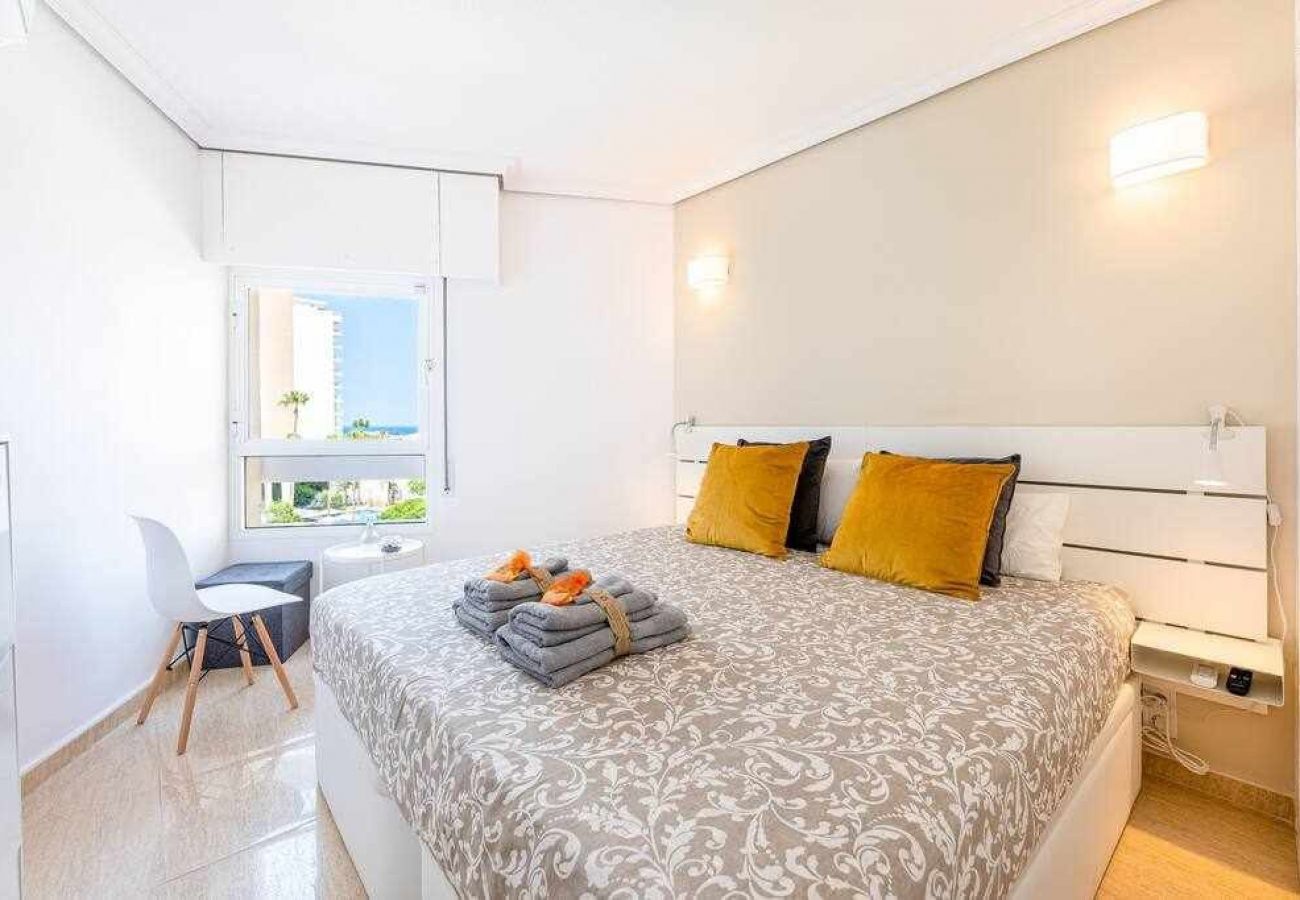 Apartamento en Benalmádena - Apartamento frente al mar y puerto Marina 